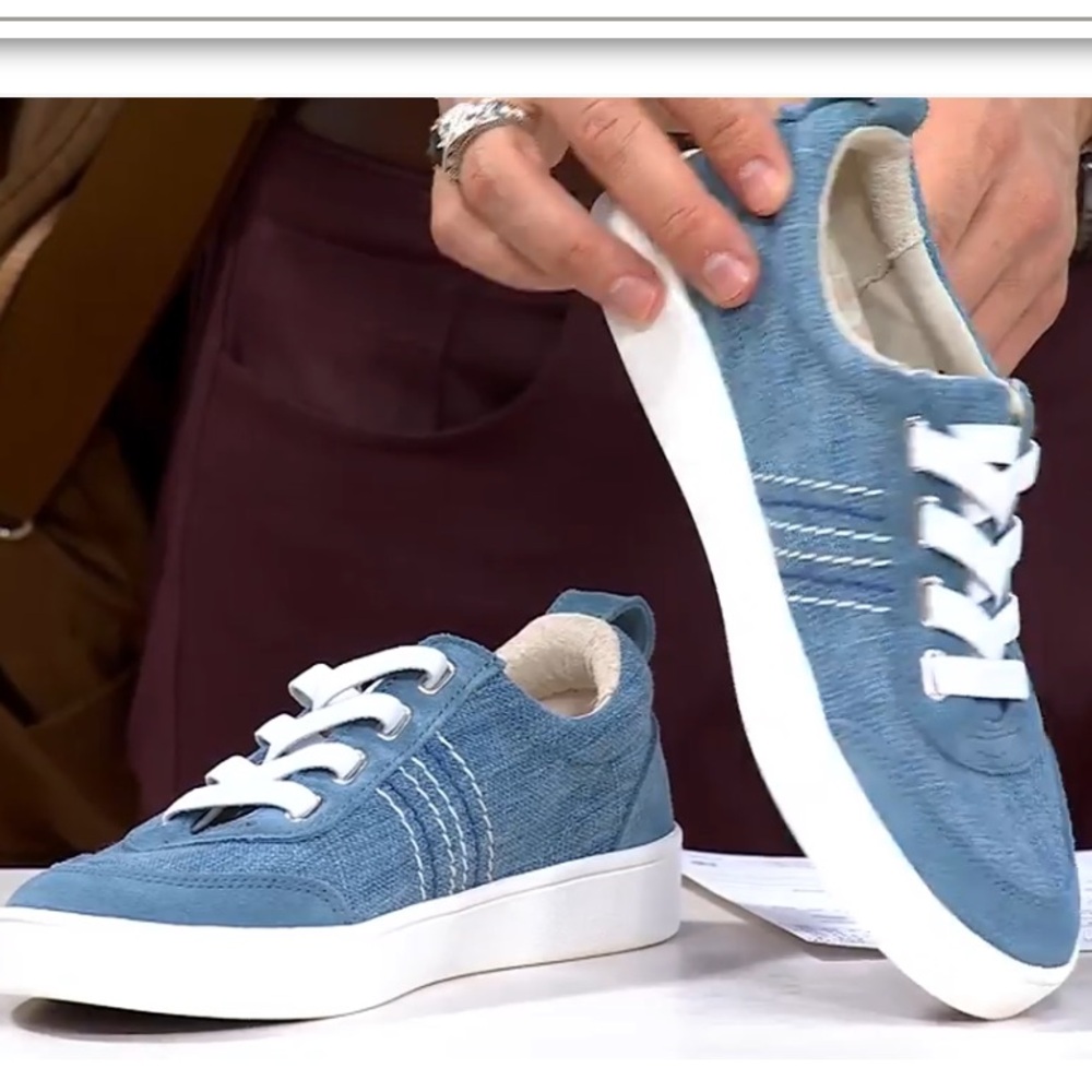 REVITALIGN Blue and White Women's Sneakers